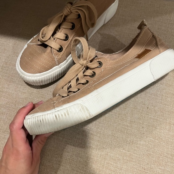 Blowfish Clay sneaker in tan - Picture 3 of 4